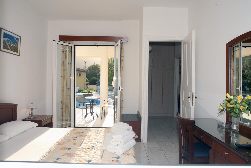 Iliaktida Studio-Villas Frinion ห้อง รูปภาพ