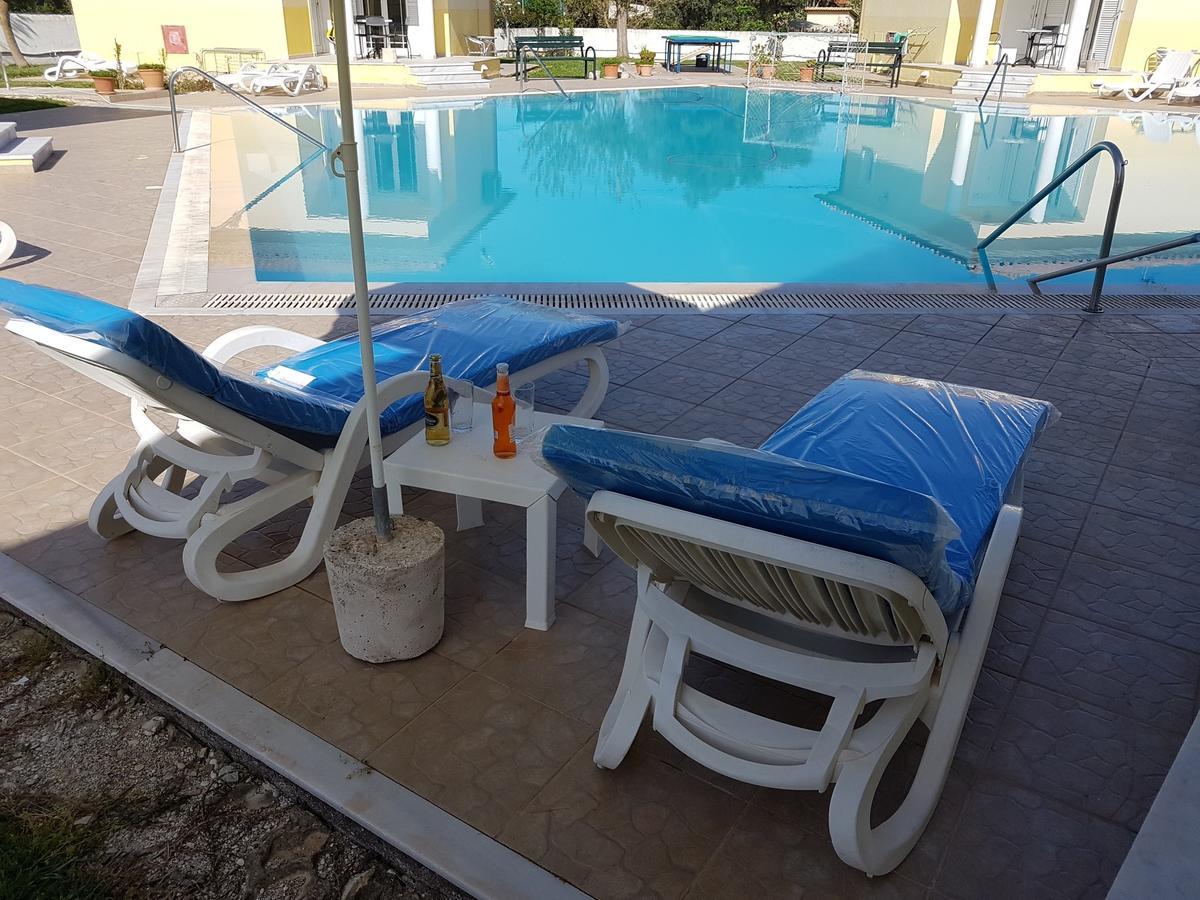 Iliaktida Studio-Villas Frinion ภายนอก รูปภาพ